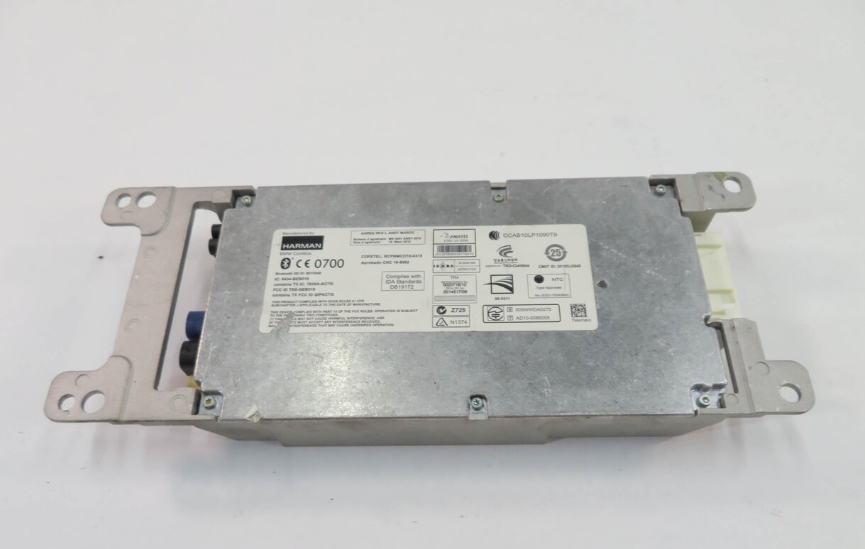 Thumbnail 5: 2012 BMW 535i (F10) BLUETOOTH TELEMATICS COMMUNICATION COMBOX CONTROL MODULE