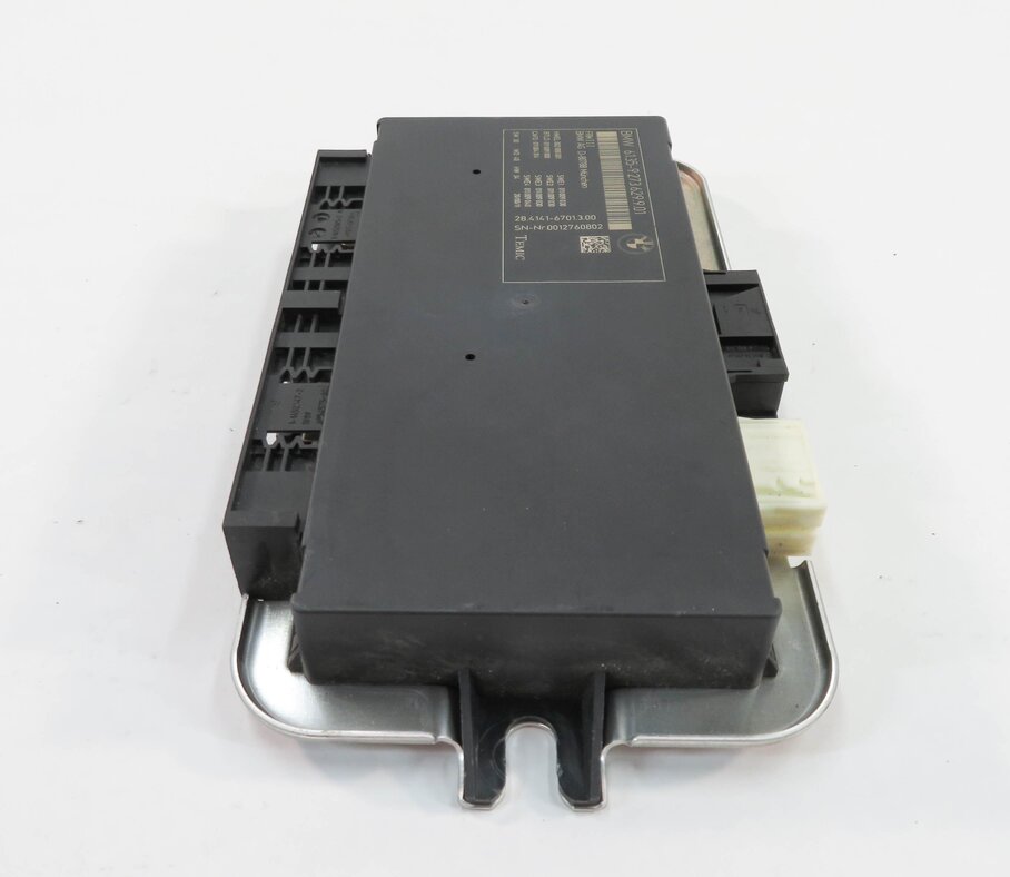 Thumbnail 2: 2010-2017 BMW 528i 535i 550i 650i 750i M5 X3 - FRMIII BODY LIGHT CONTROL MODULE