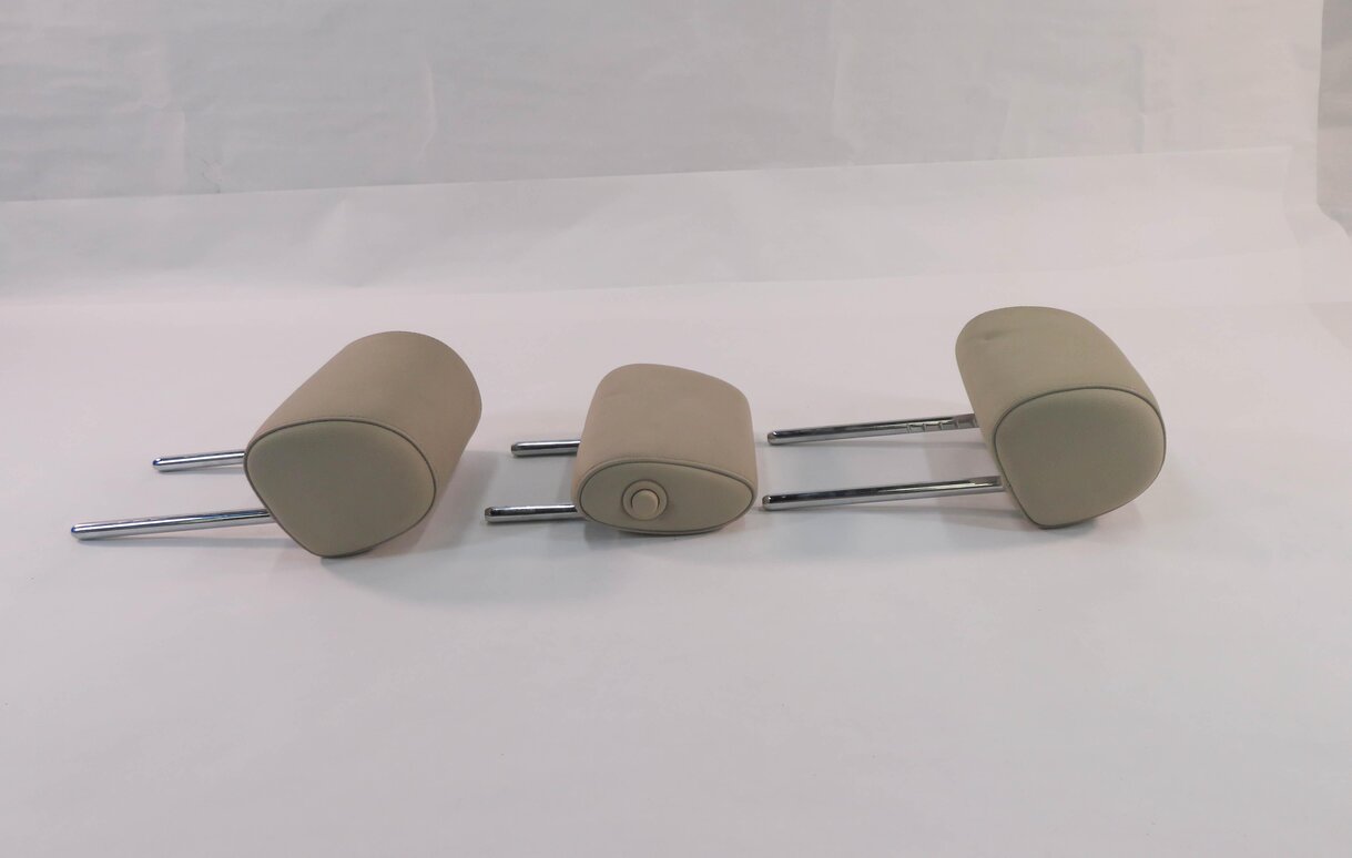 Thumbnail 2: 2012 BMW 535i (F10) REAR - LEFT / CENTER / RIGHT - HEADREST SET (OYSTER LEATHER)