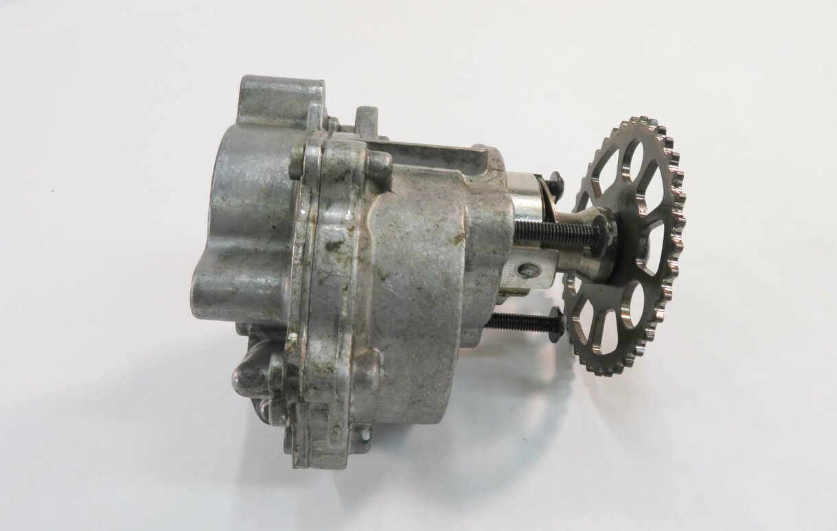 10-12 BMW 135i 335i 535i 640i X3 X5 X6 (E87 E90 E70) 3.0L N55 BRAKE VACUUM PUMP