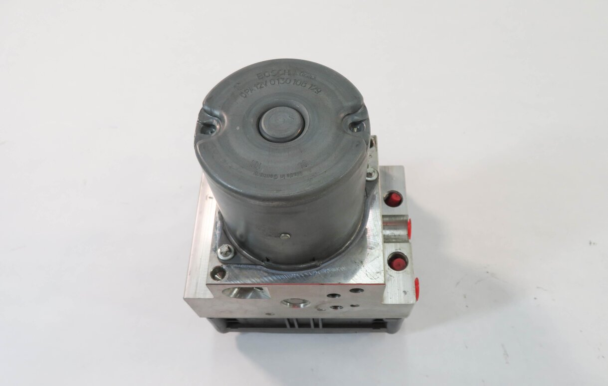 Thumbnail 4: 11-12 BMW 528i 535i 550i 640i 650i (F06 F10) RWD DSC ABS ANTI-LOCK BRAKE PUMP