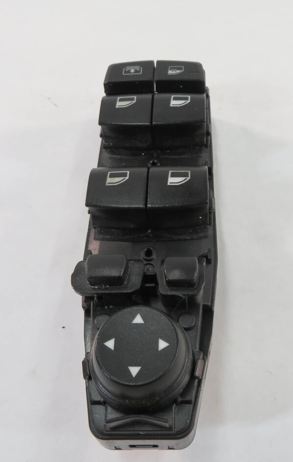 Thumbnail 2: 10-19 BMW 528i 535i 550i 640i M5 M6 - LEFT DRIVER P-FOLD WINDOW SWITCH w/ SHADE