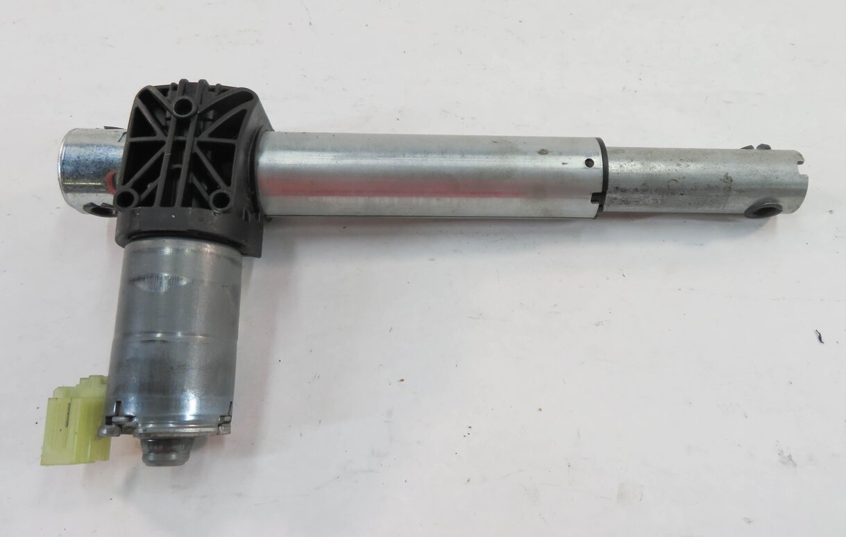 Thumbnail 4: 2012 BMW 535i (F10) LEFT FRONT DRIVER POWER SEAT ADJUSTMENT MOTOR SET-4