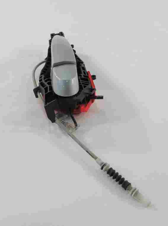 Thumbnail 6: 12-19 BMW 228i 328i 330i 335i (F30 F31 F32 F33) RIGHT FRONT DOOR HANDLE (SILVER)