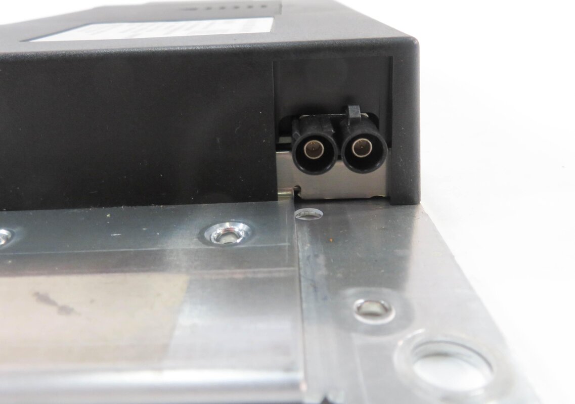 Thumbnail 8: 2014 BMW 328i (F30) CELL PHONE BLUETOOTH COMMUNICATION CONTROL MODULE