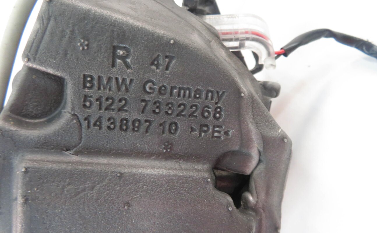 Thumbnail 7: 12-19 BMW 228i 328i 330i 335i (F30 F31 F32 F33) RIGHT REAR DOOR HANDLE (SILVER)