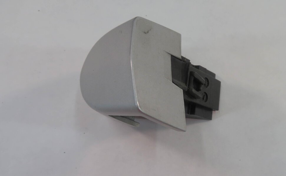 Thumbnail 8: 12-19 BMW 228i 328i 330i 335i (F30 F31 F32 F33) RIGHT REAR DOOR HANDLE (SILVER)