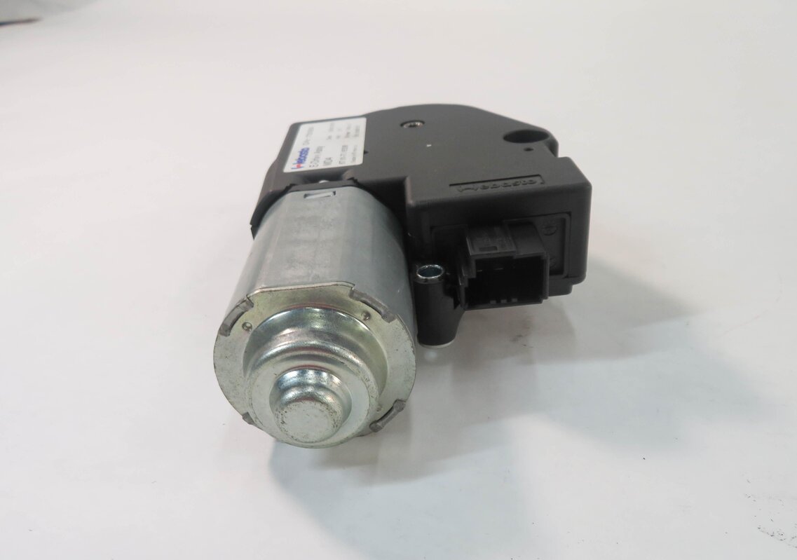 Thumbnail 7: 12-20 BMW 228i 230i 320i 328i 330i 335i 340i 428i 430i 435i 528i SUNROOF MOTOR