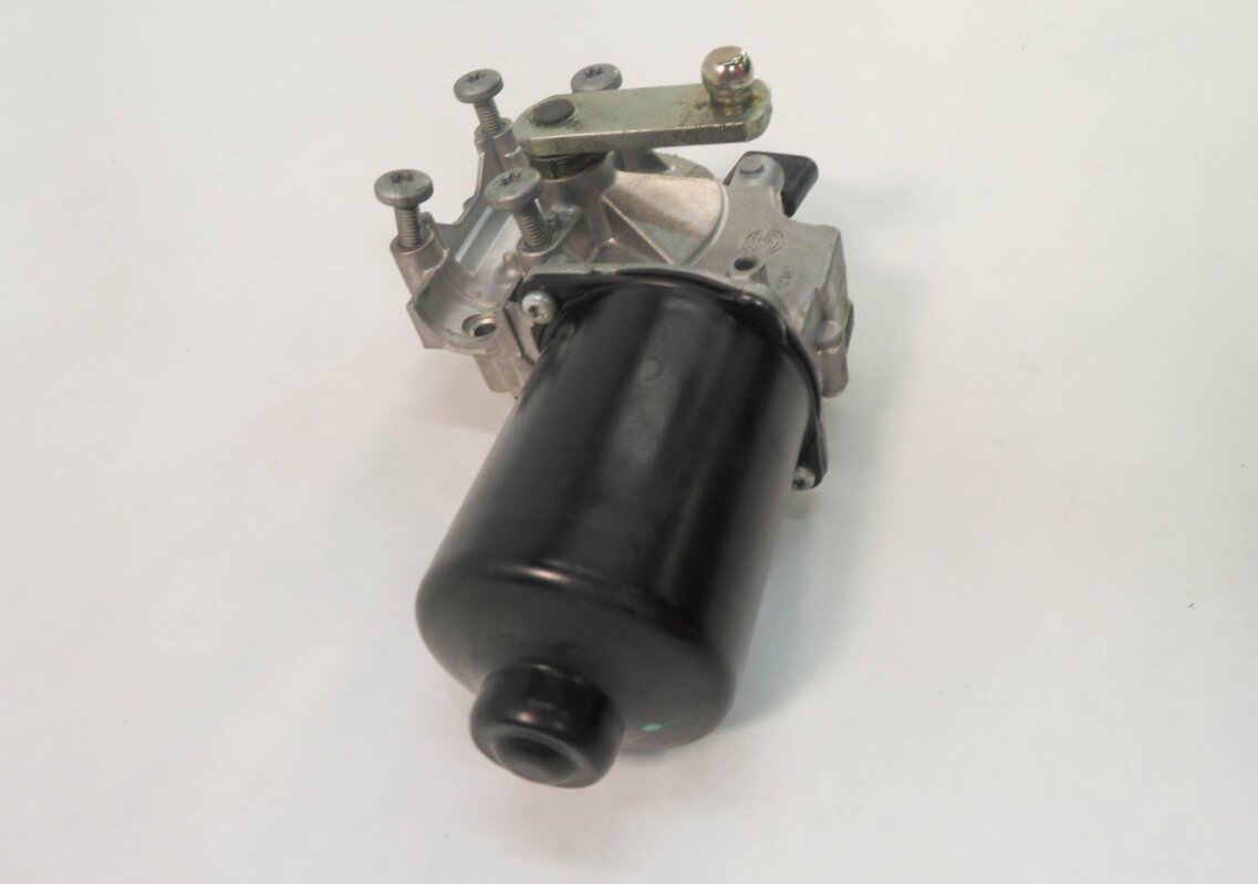 Thumbnail 2: 12-19 BMW 320i 328i 330i 335i 340i 428i 430i 435i 440i M3 M4 FRONT WIPER MOTOR
