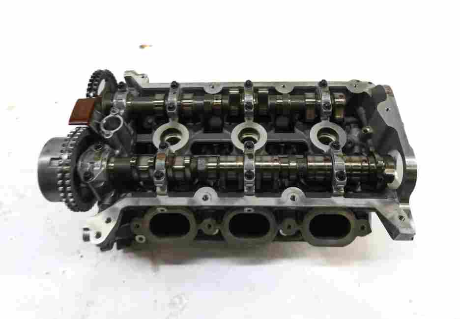 Thumbnail 3: 2011-2016 PORSCHE PANAMERA (970 G1) 3.6L M46 ENGINE - RIGHT CYLINDER HEAD