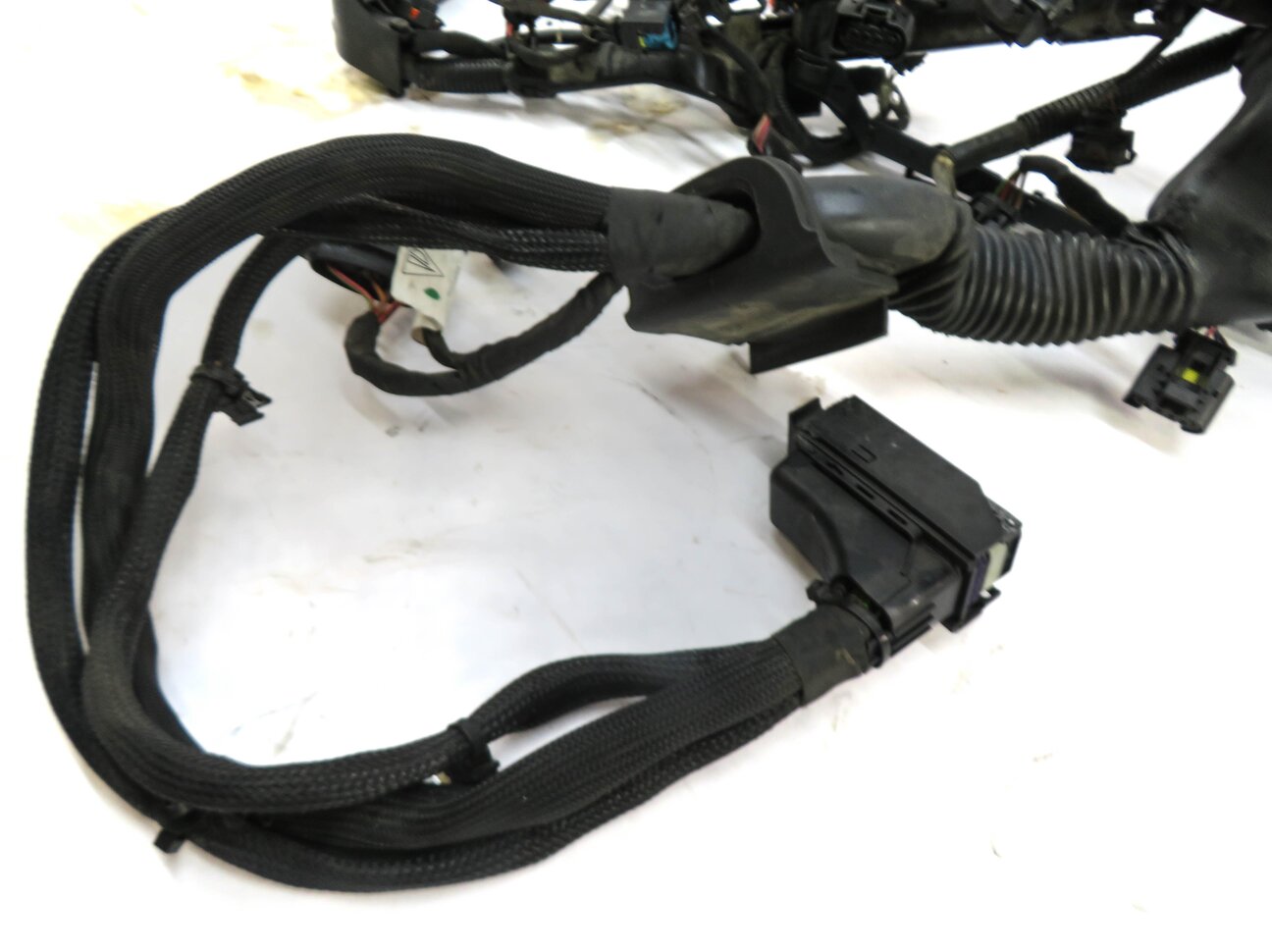 Thumbnail 4: 2012 PORSCHE PANAMERA (970) 3.6L M46 RWD ENGINE WIRE WIRING HARNESS 94660700503
