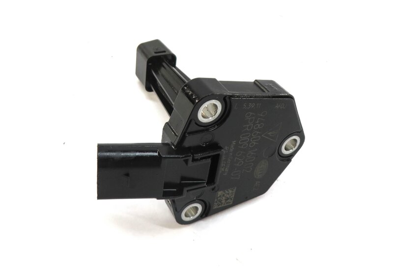 Thumbnail 2: 2012 PORSCHE PANAMERA (970) 3.6L M46 ENGINE OIL LEVEL SENSOR 94860616002