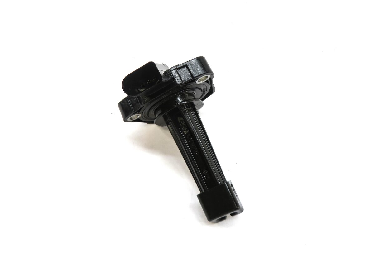Thumbnail 3: 2012 PORSCHE PANAMERA (970) 3.6L M46 ENGINE OIL LEVEL SENSOR 94860616002