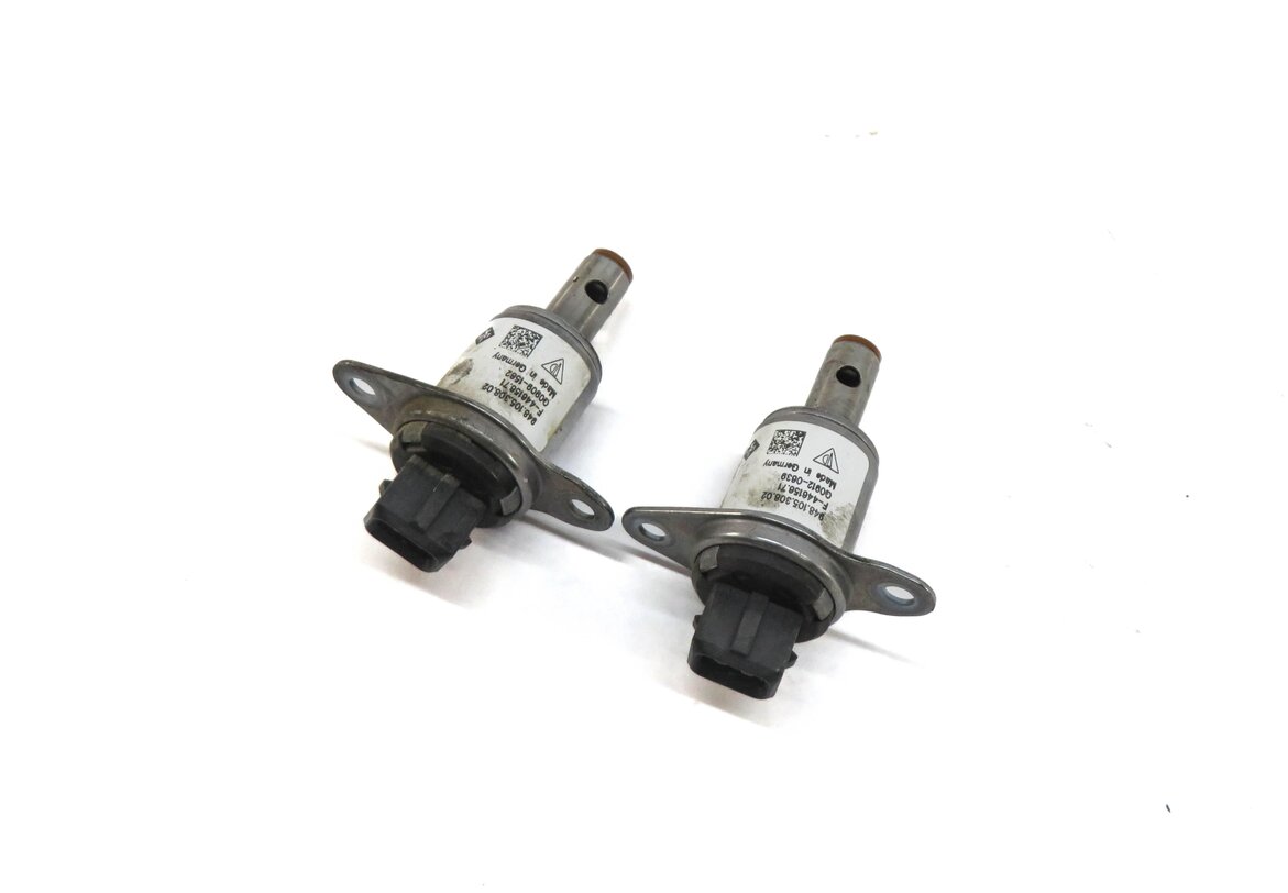 2012 PORSCHE PANAMERA (970) 3.6L M46 ENGINE CAMSHAFT ADJUSTER SOLENOID SET 2