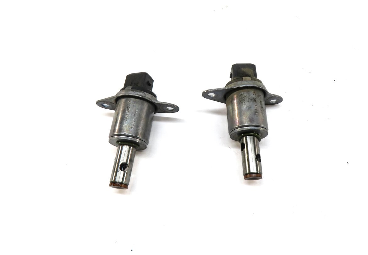 Thumbnail 3: 2012 PORSCHE PANAMERA (970) 3.6L M46 ENGINE CAMSHAFT ADJUSTER SOLENOID SET 2