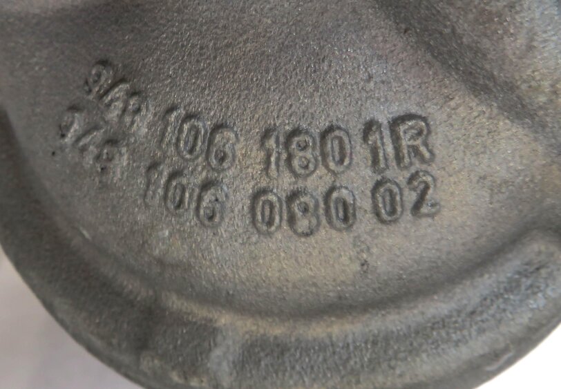 Thumbnail 4: 2012 PORSCHE PANAMERA (970) 3.6L M46 ENGINE THERMOSTATE HOUSING 948106180
