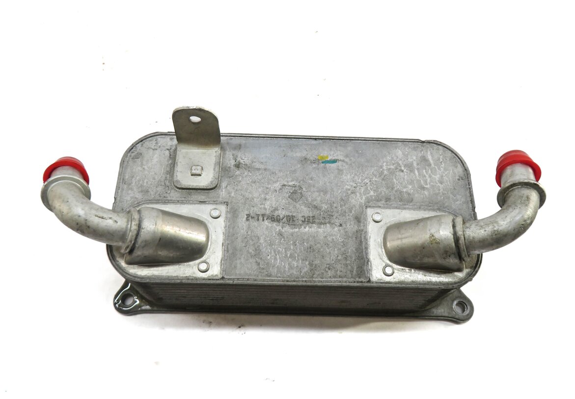 Thumbnail 4: 2010-2018 PORSCHE PANAMERA (970 G1) 3.6L 4.8L V6 V8 ENGINE - OIL COOLER