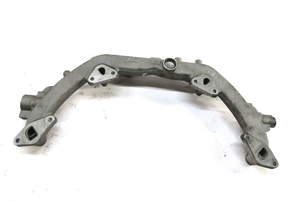 Thumbnail 4: 2012 PORSCHE PANAMERA (970) 3.6L M46 ENGINE COOLANT CROSSOVER HOSE PIPE