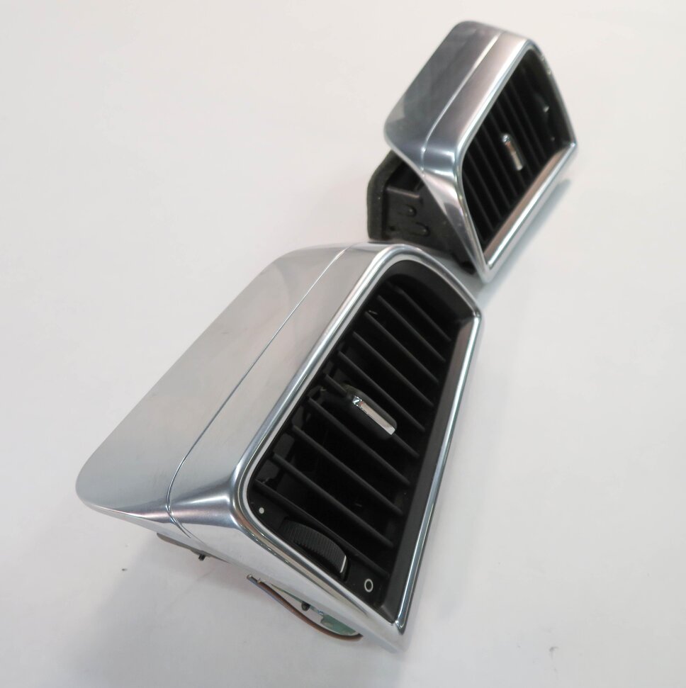 Thumbnail 2: 2012 PORSCHE PANAMERA (970 G1) REAR OUTER HEATER A/C AIR VENT SET-2