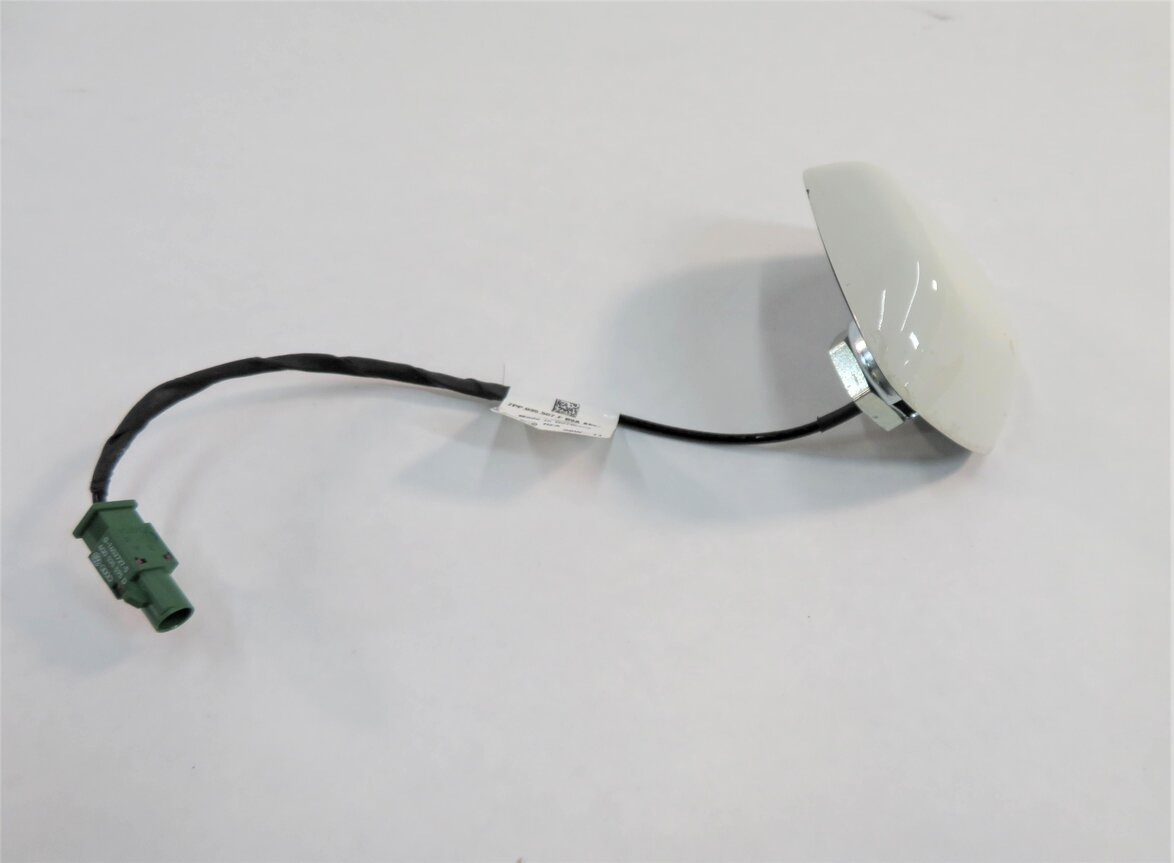 Thumbnail 4: 2010-2018 PORSCHE CAYENNE PANAMERA (958 970 G1) RADIO STEREO ANTENNA (WHITE B4)