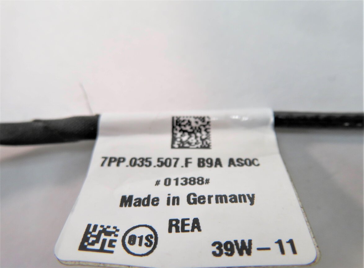 Thumbnail 6: 2010-2018 PORSCHE CAYENNE PANAMERA (958 970 G1) RADIO STEREO ANTENNA (WHITE B4)