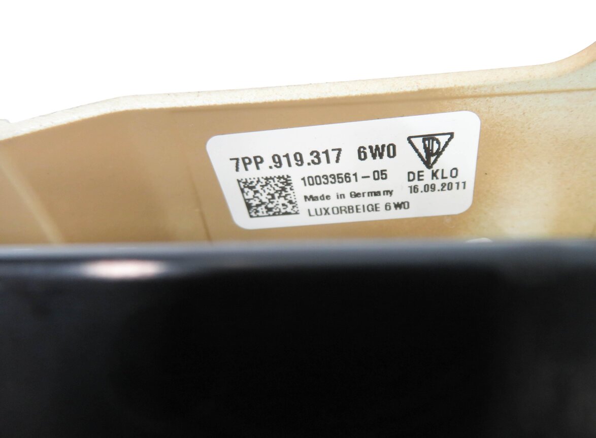 Thumbnail 8: 2012 PORSCHE PANAMERA (970 G1) FRONT DOME LIGHT MAP READING LIGHT LAMP (BEIGE)