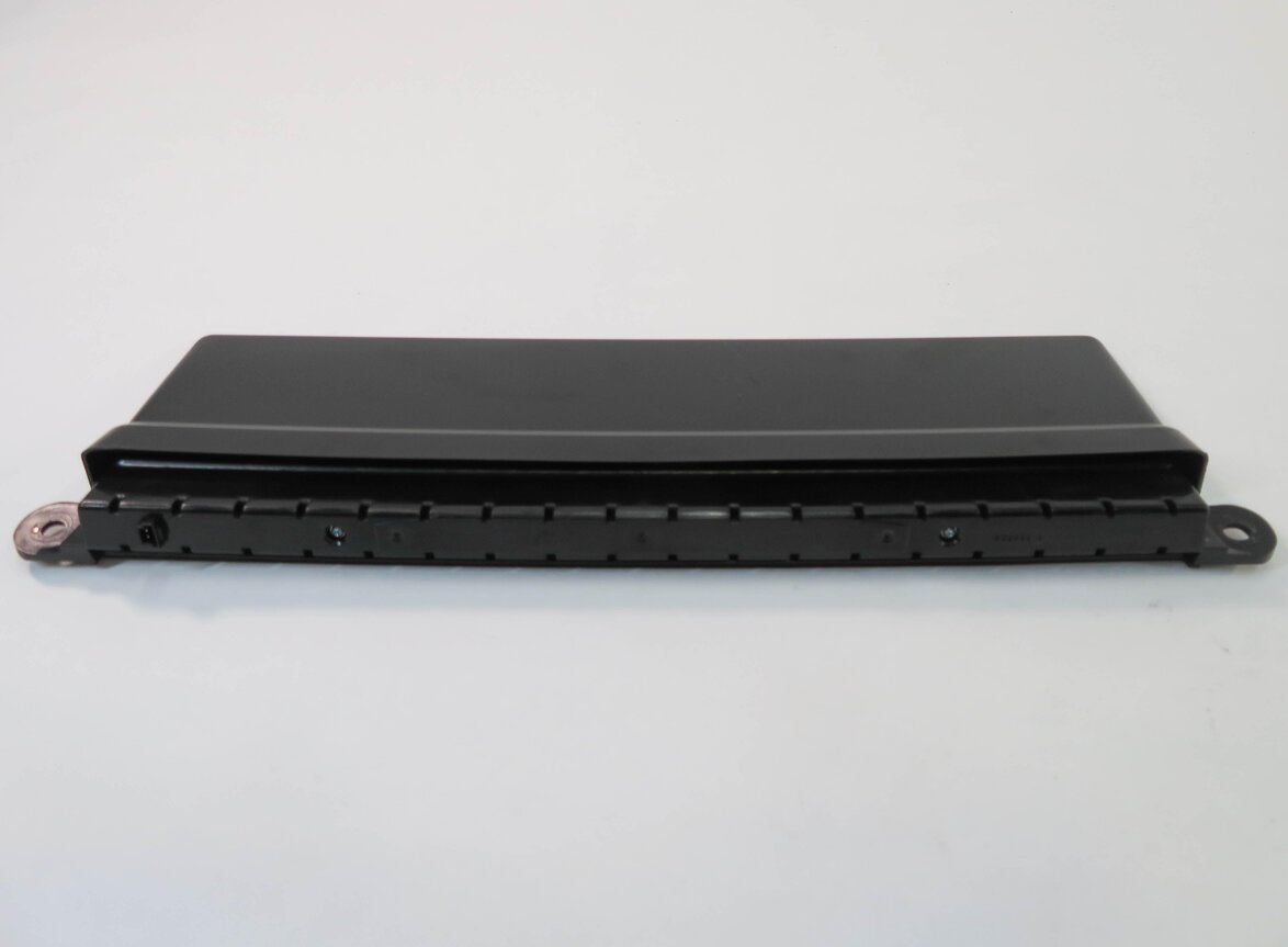 Thumbnail 13: 2012 PORSCHE PANAMERA (970 G1) REAR 3rd THIRD BRAKE LIGHT LAMP