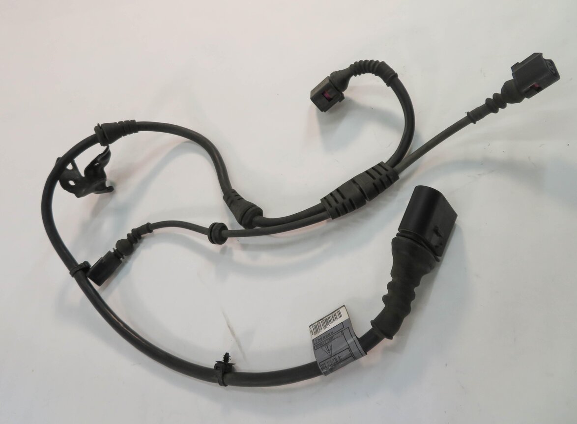 Thumbnail 4: 2012 PORSCHE PANAMERA (970 G1) RIGHT PASSENGER REAR ABS WHEEL SPEED SENSOR
