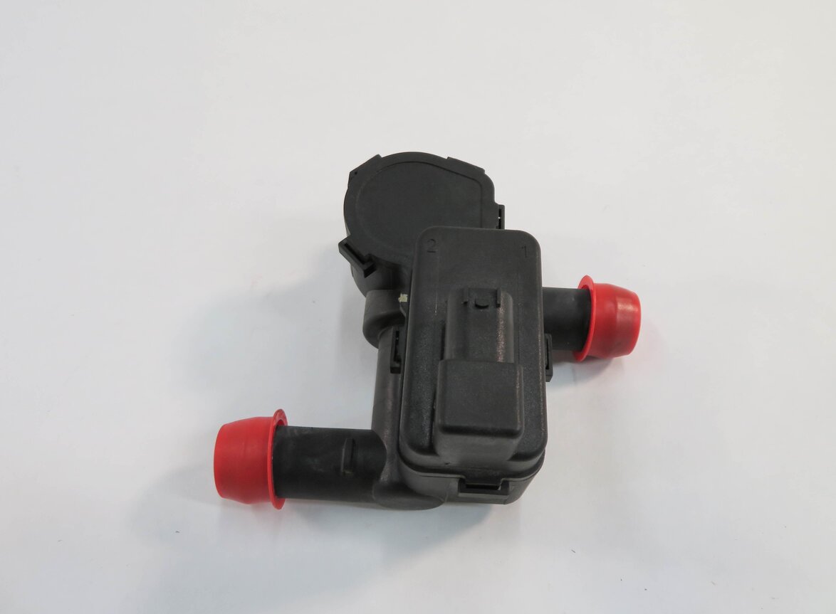 2012 PORSCHE PANAMERA (970 G1) 3.6L M46 ENGINE - AUX AUXILIARY WATER PUMP