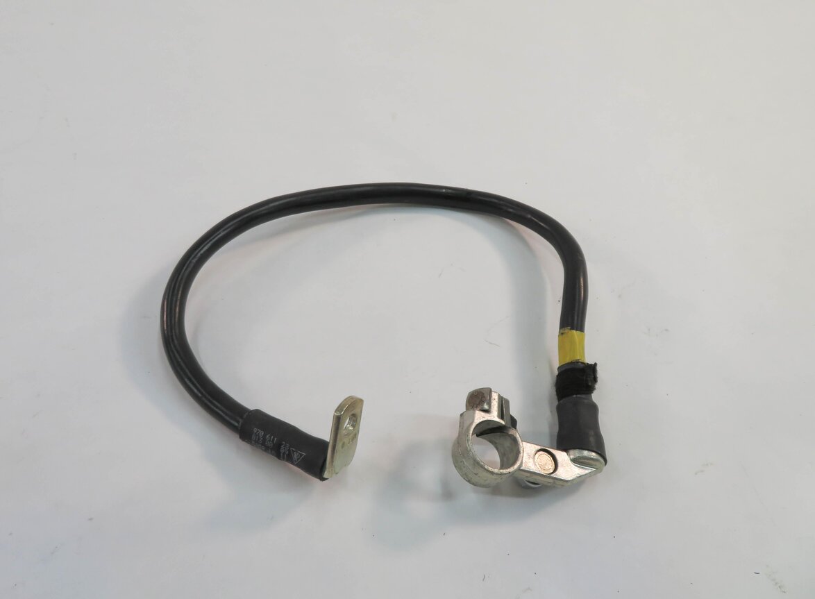 Thumbnail 3: 2012 PORSCHE PANAMERA (970 G1) POSITIVE BATTERY CABLE