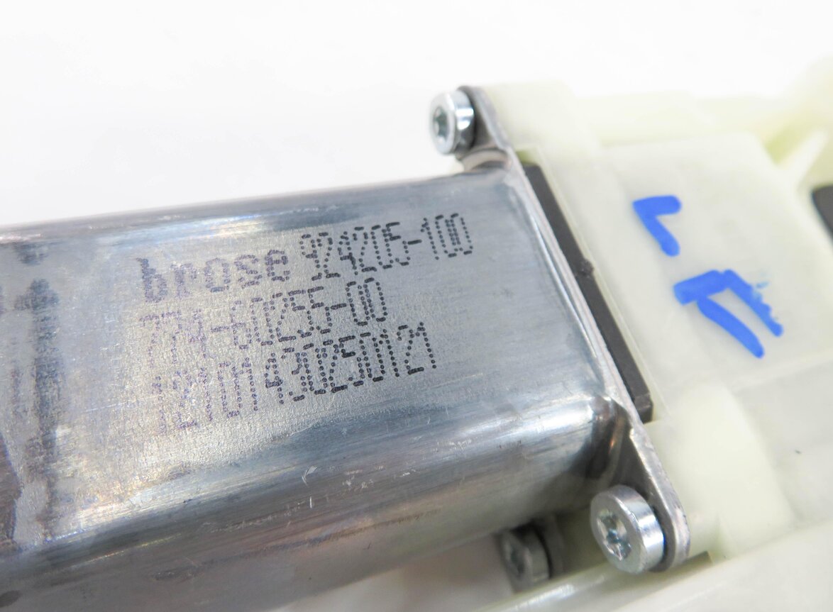 Thumbnail 7: 2010-2016 PORSCHE PANAMERA (970 G1) LEFT DRIVER WINDOW MOTOR (FITS FRONT & REAR)