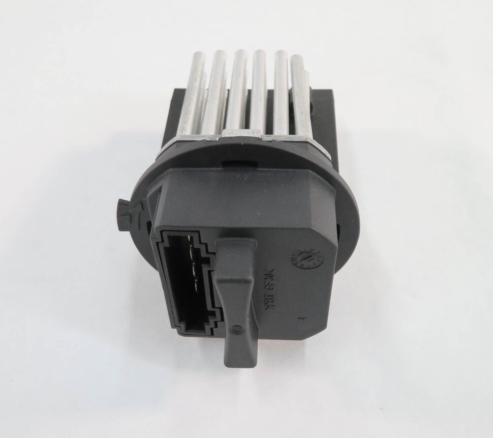 2013 BMW X5M ///M (E70) REAR HVAC HEATER A/C BLOWER FAN MOTOR SPEED RESISTOR