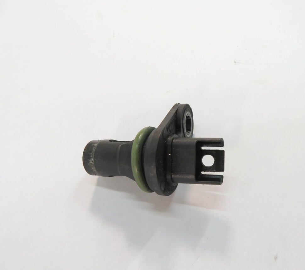 Thumbnail 3: 2013 BMW X5M ///M (E70) 4.4L S63 ENGINE - CAMSHAFT CAM POSITION SENSOR