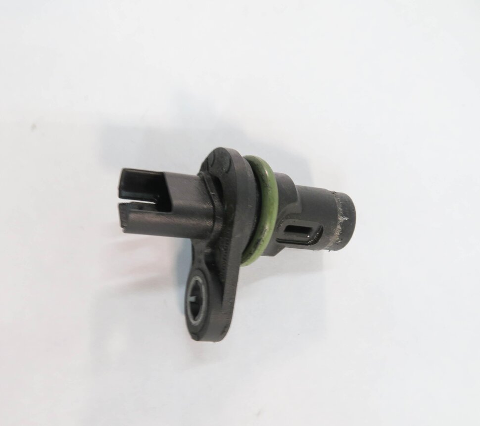 Thumbnail 4: 2013 BMW X5M ///M (E70) 4.4L S63 ENGINE - CAMSHAFT CAM POSITION SENSOR