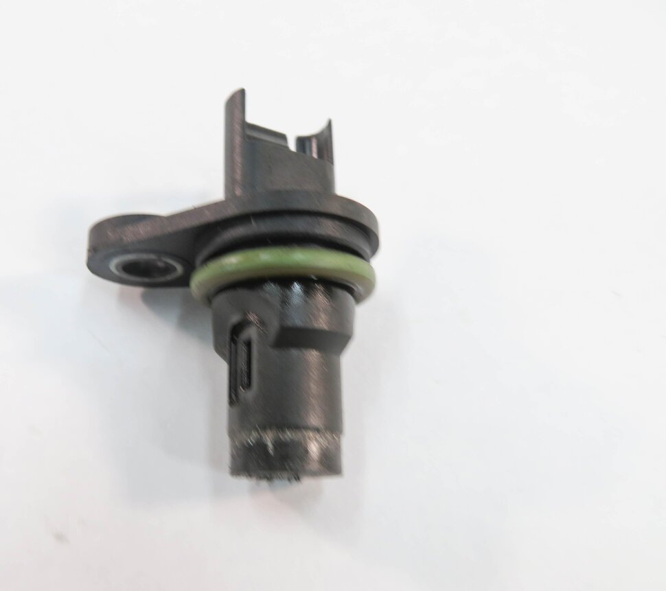 Thumbnail 5: 2013 BMW X5M ///M (E70) 4.4L S63 ENGINE - CAMSHAFT CAM POSITION SENSOR