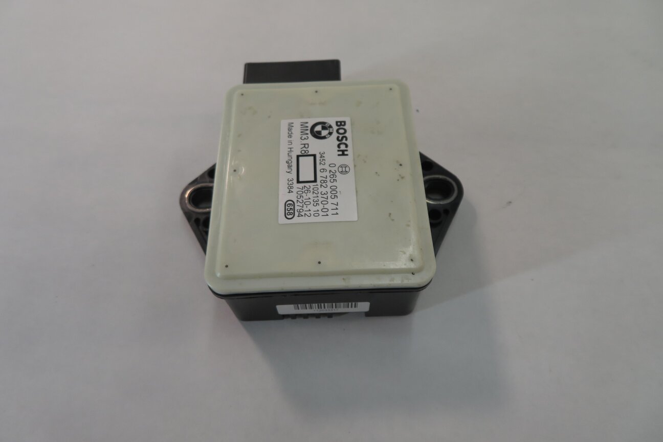 Thumbnail 5: 2013 BMW X5M ///M (E70) YAW SPEED ACCELERATION TURN RATE STABILITY SENSOR