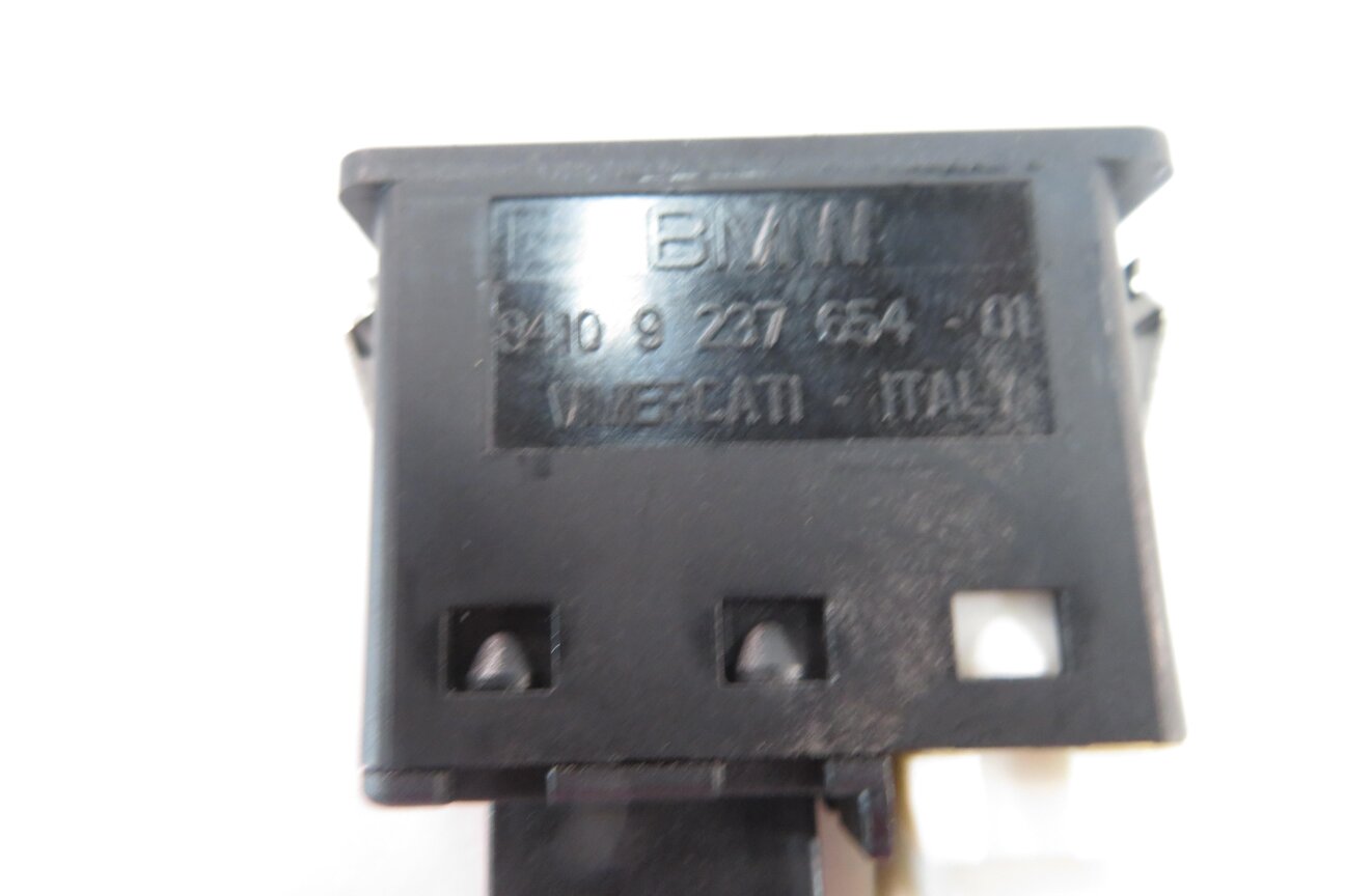 Thumbnail 7: 2013 BMW X5M ///M (E70) RADIO STEREO AUX AUXILIRAY AUDIO IN INPUT JACK w/ USB