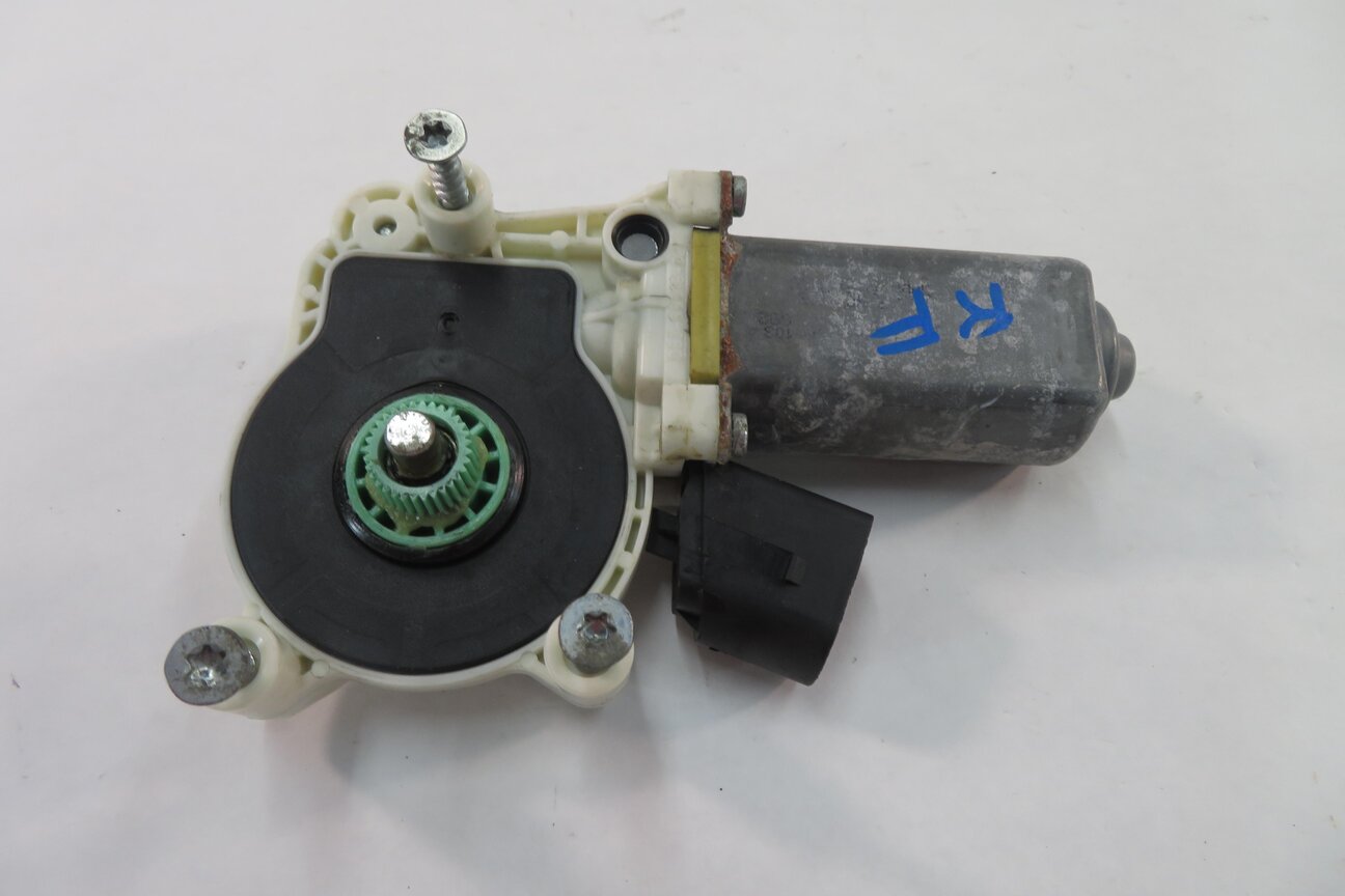 2007-2014 BMW X5 X6 (E70 E71) RIGHT SIDE POWER WINDOW MOTOR (FITS FRONT & REAR)