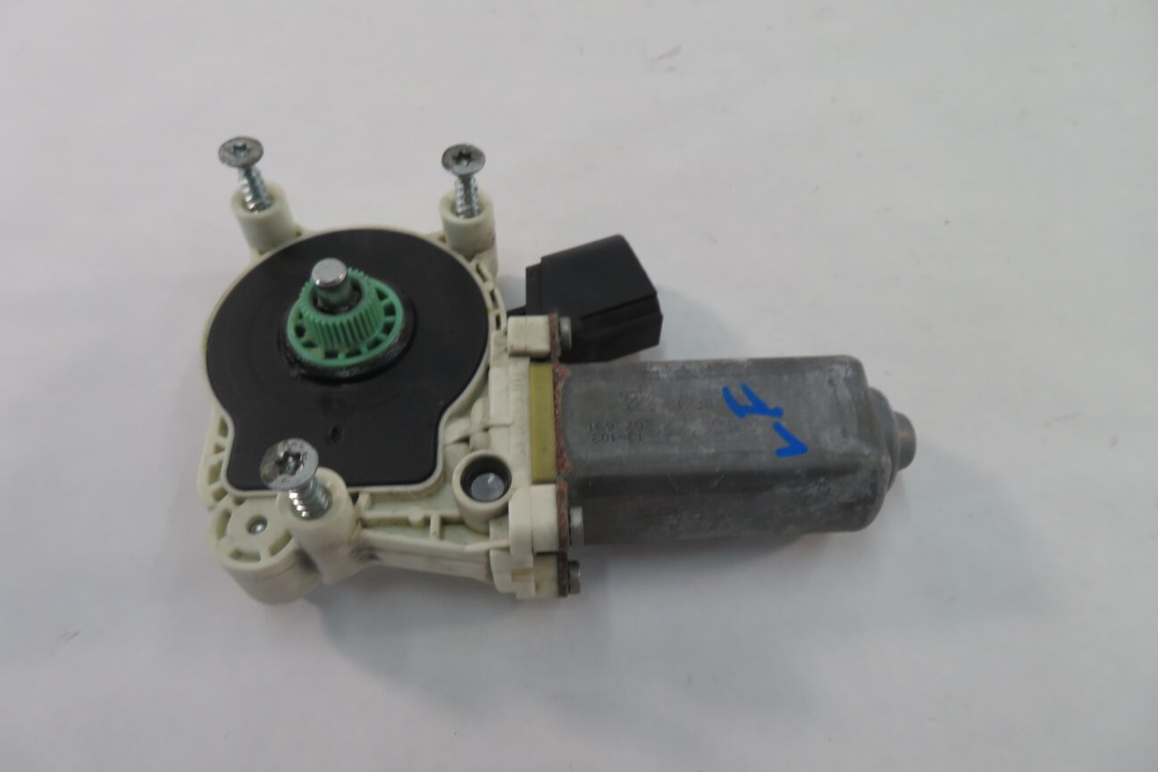 Thumbnail 4: 2007-2014 BMW X5 X6 (E70 E71) LEFT SIDE POWER WINDOW MOTOR (FITS FRONT & REAR)