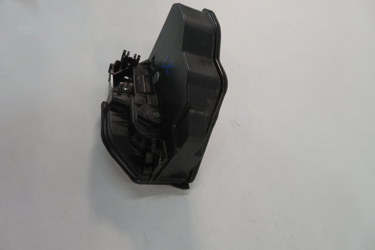 Thumbnail 3: 2013 BMW X5M ///M (E70) LEFT REAR DOOR LOCK LATCH ACTUATOR MOTOR