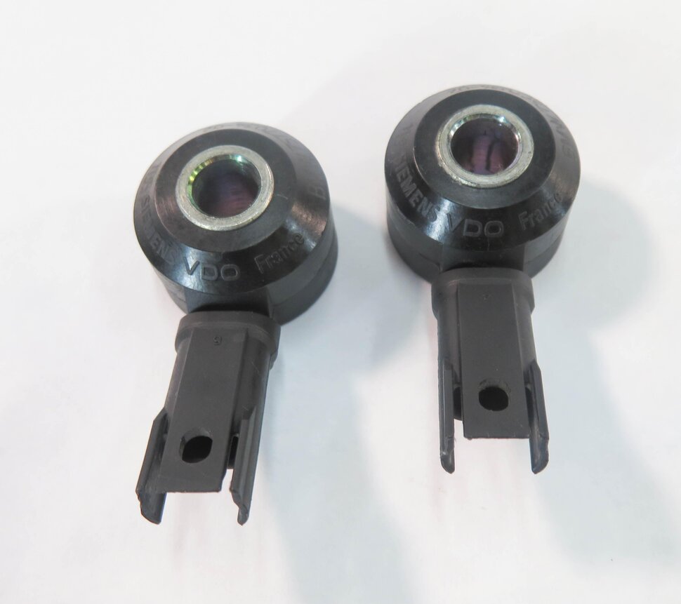 Thumbnail 6: 2013 BMW X5M ///M (E70) 4.4L S63 ENGINE - KNOCK PING DETONATION SENSOR SET-2