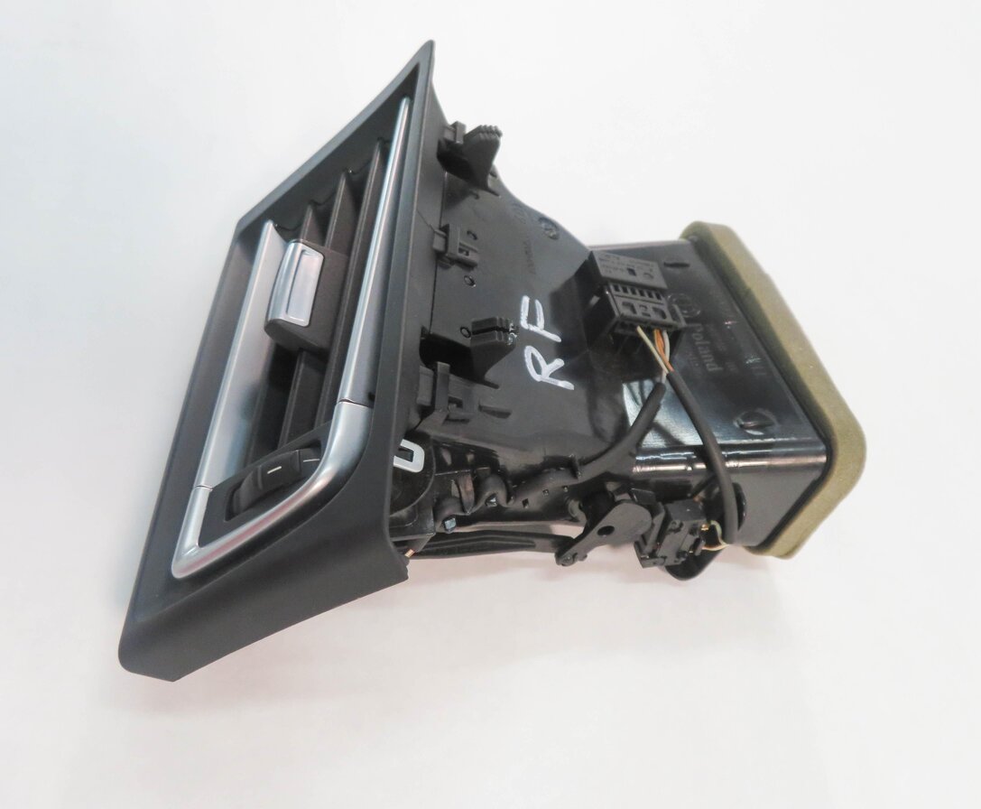 Thumbnail 4: 2013 BMW 750i (F01) RIGHT FRONT PASSENGER DASH HEATER A/C AIR VENT