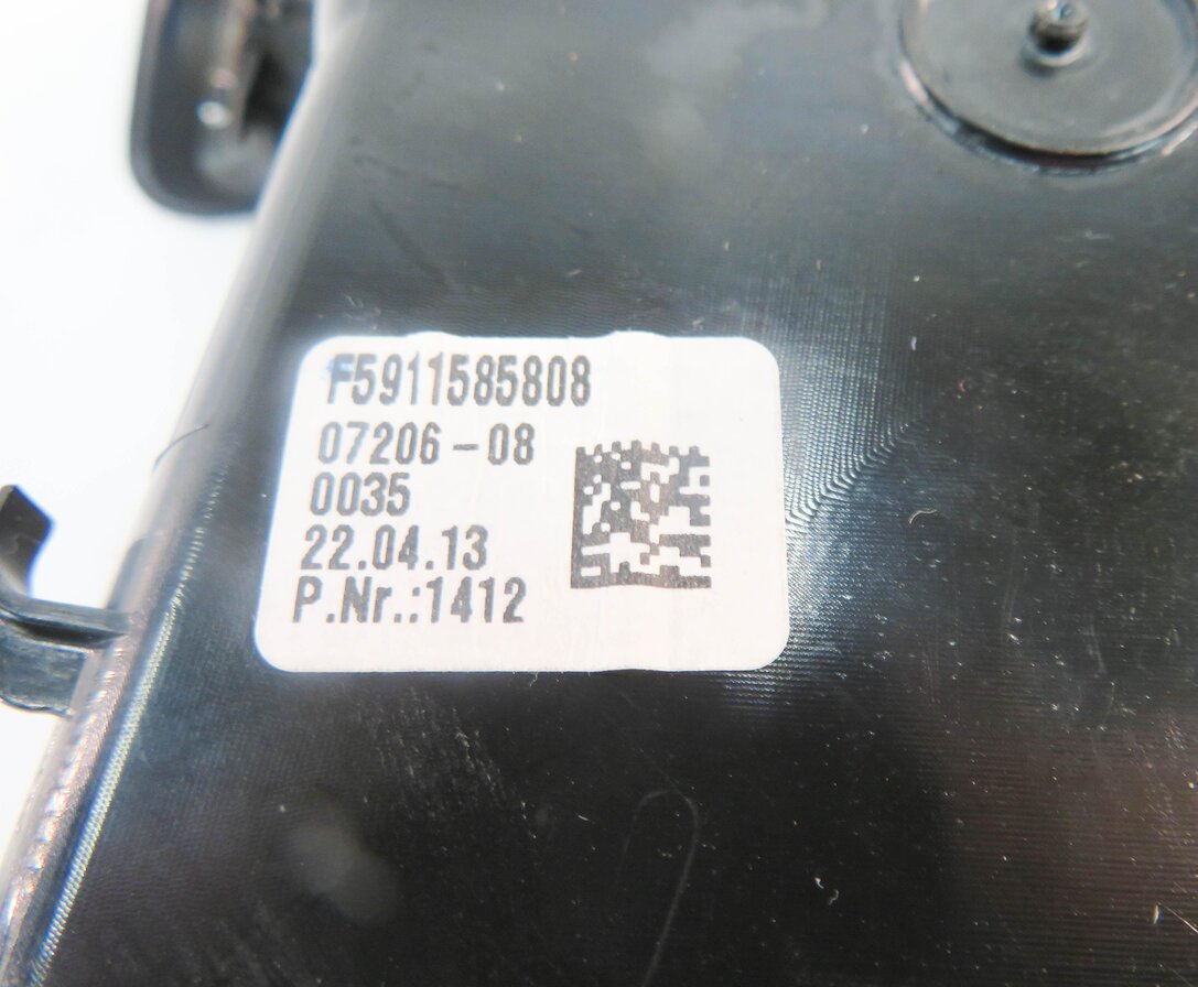 Thumbnail 7: 2013 BMW 750i (F01) RIGHT FRONT PASSENGER DASH HEATER A/C AIR VENT
