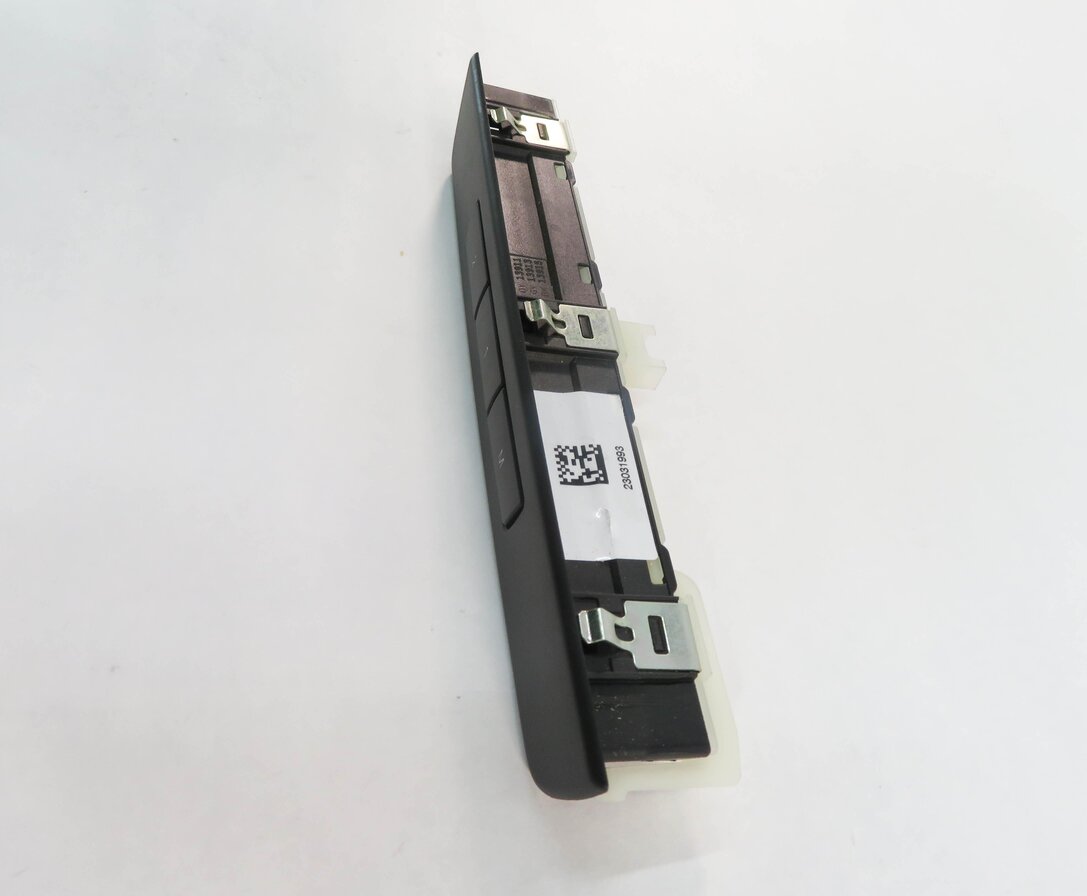 Thumbnail 3: 2013 BMW 750i (F01) RIGHT FRONT PASSENGER MEMORY SEAT POSITION SWITCH BUTTON