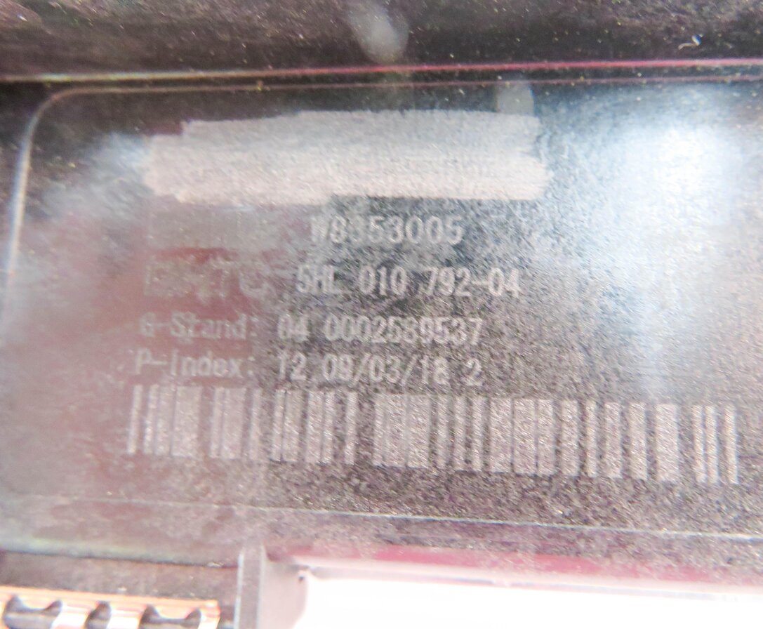 Thumbnail 6: 2013 BMW 750i (F01) FRONT HEATER A/C BLOWER FAN MOTOR SPEED RESISTOR
