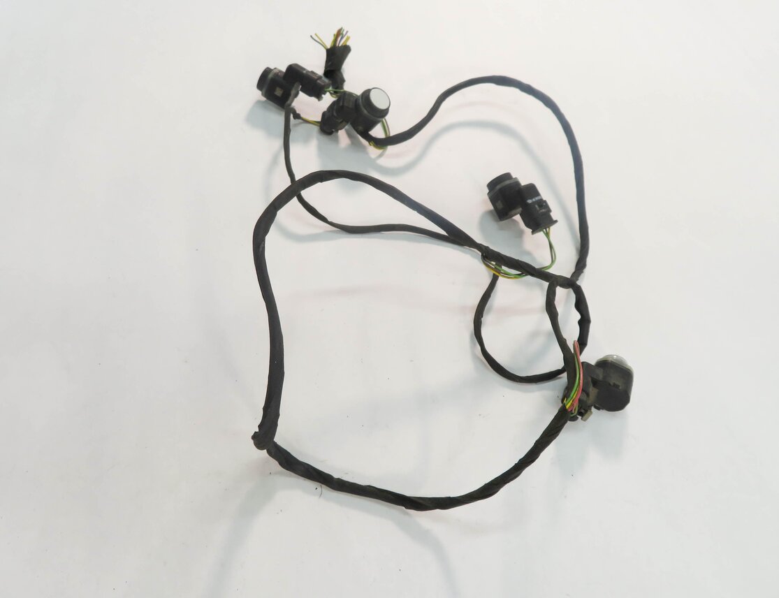 Thumbnail 3: 2013 BMW 750i (F01) REAR PDC PARK DISTANCE SENSOR SET-4 w/ HARNESS (WHITE 300)