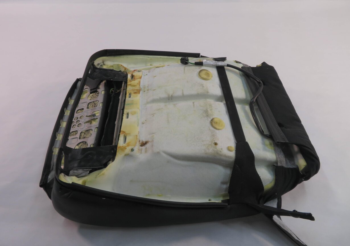 Thumbnail 5: 2013 BMW 750i (F01) RIGHT FRONT PASSENGER LOWER BOTTOM HEATED SEAT CUSHION BLACK