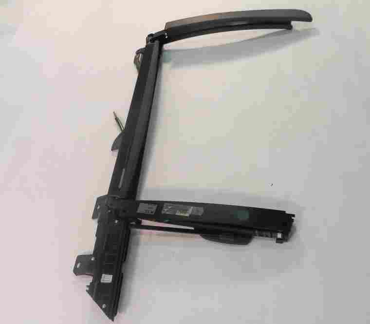 Thumbnail 11: 2009-2015 BMW 740i 750i F01 REAR LEFT DOOR WINDOW SHADE ASSEMBLY (BLACK)