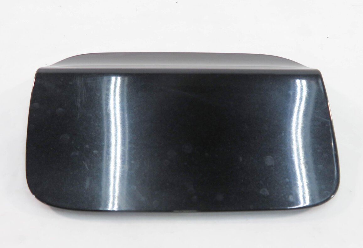 Thumbnail 1: 09-15 BMW 740Li 750Li 760Li B7 LWB (F02) FUEL TANK FILLER DOOR TRIM (BLACK)