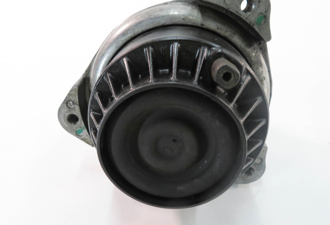 Thumbnail 8: 2010 BMW 750i (F01) 4.4L N63 TWIN TURBO ENGINE - LEFT & RIGHT MOTOR MOUNT SET-2